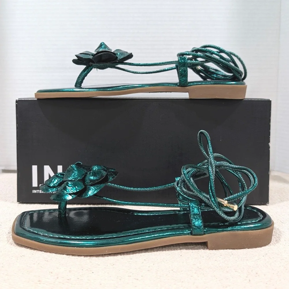 INC International Concepts Emerald Green Metallic Rosette Lace up Sandals 7.5M